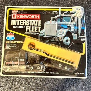 Road Champs Die Cast Kenworth Interstate Fleet HO AAA Tractor Trailer
